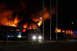 Uitslaande brand bij bedrijf in Grootebroek