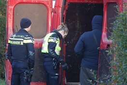 Vaartuigen in beslag genomen bij inval Bovenkarspel