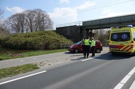 Wielrenner gewond bij botsing met auto