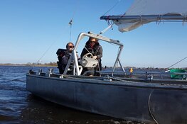 Mensen met handicap zeilen € 9.000,- bij elkaar op Loosdrechtse Plassen