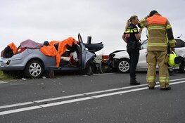 Zeven gewonden bij ongeval Enkhuizen, weg nog uren afgesloten