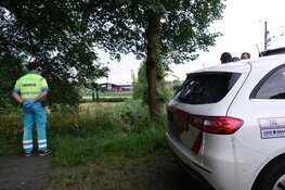 Hulpdiensten uitgerukt voor melding 'te water geraakte persoon' in Enkhuizen