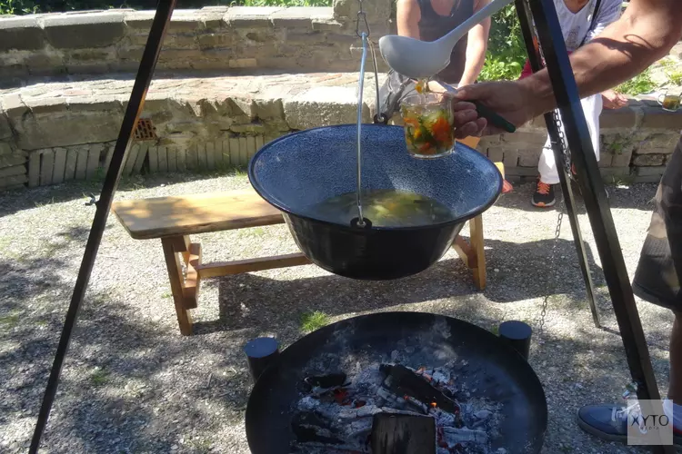 Heksenketel en kruidenboter