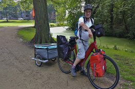 Nico de Haan op de fiets naar Montpellier