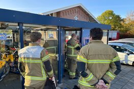 Vrouw zit anderhalf uur vast in fietsenstalling station Enkhuizen