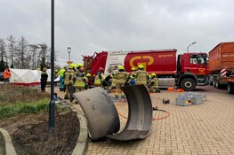 As ingezakt op monteur in Grootebroek, hulpdiensten rukken massaal uit
