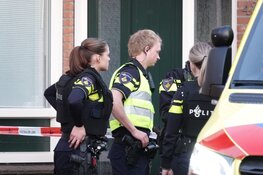 Steekincident in Enkhuizen, verdachte op de vlucht