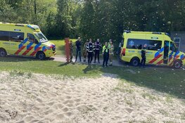 Zoekactie door hulpdiensten bij strand Enkhuizen