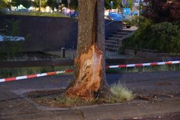 Automobilist op de kop in Bovenkarspel