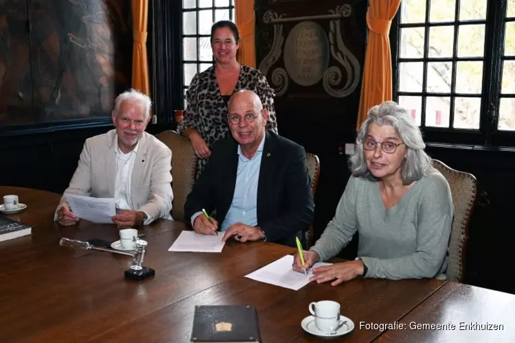 Nieuwe samenwerking tussen Ondernemersfonds, Marketing Enkhuizen en de gemeente