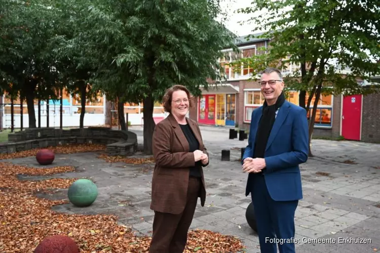 Wethouder Bijman bezoekt scholen
