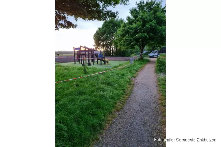 Saneren speelterrein Flosbeugel