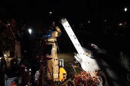 Auto te water in Enkhuizen, niemand aangetroffen