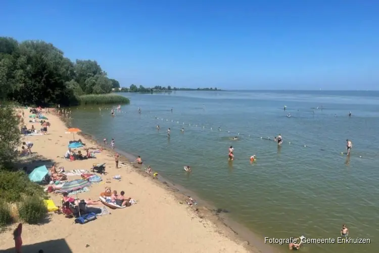 Werkzaamheden tijdelijk strand gestart