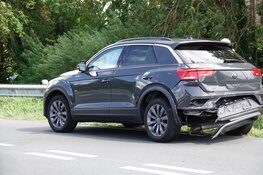 Botsing met veel schade op Westfrisiaweg