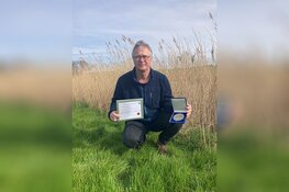 Landschap Noord-Holland reikt Zilveren Kemphaan Penning uit aan Do van Dijck