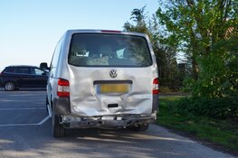 Gewonden bij botsing op Markerwaarddijk in Enkhuizen