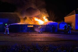 Uitslaande autobrand in Enkhuizen