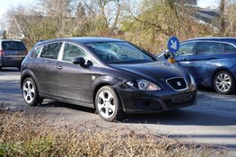 Fietser geschept door auto in Grootebroek