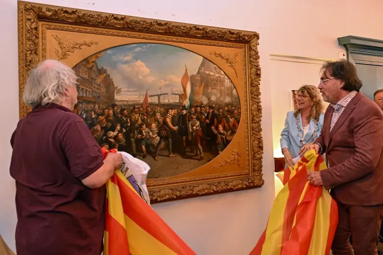 Schilderij onthult 'De aankomst van Willem van Oranje in Enkhuizen'