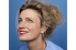 Toekomstonderzoeker Jeanneke Scholtens in het Levenscafé. ‘De toekomst is fantastisch!’