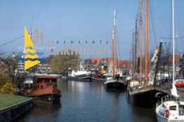 Beweegbare palen voor veilig winkelgebied