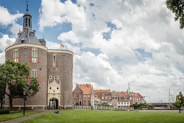 “Ruimtegebrek in Enkhuizen stimuleert vraag naar opslagruimte” – Storage Share ziet sterke groei in de regio