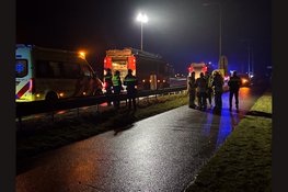 Hulpdiensten massaal ingezet voor melding persoon te water op dijk N307
