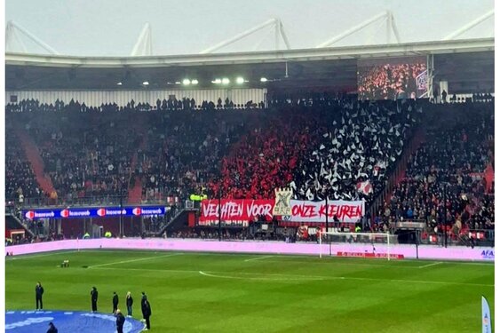 Ajax in uiterste slotfase naast AZ