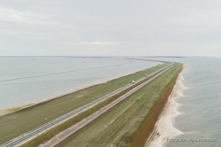 Avondafsluitingen op Houtribdijk tussen Enkhuizen en Lelystad vanwege werkzaamheden