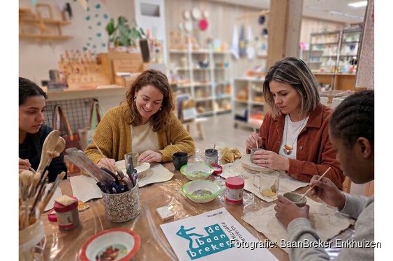 Creatieve zaterdagmiddagen voor volwassenen in cadeauwinkel aan de Westerstraat