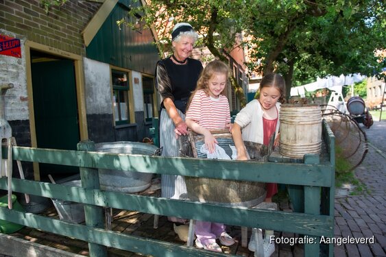 Alleenstaande ouderen en nieuwkomers gratis naar Gezellig Samen in Zuiderzeemuseum