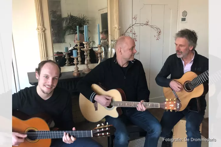 De aftrap van de vernieuwde gitaarsalon serie in De Drom