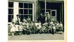 Historische Vereniging Oud Stede Broec exposeert schoolfoto&#39;s