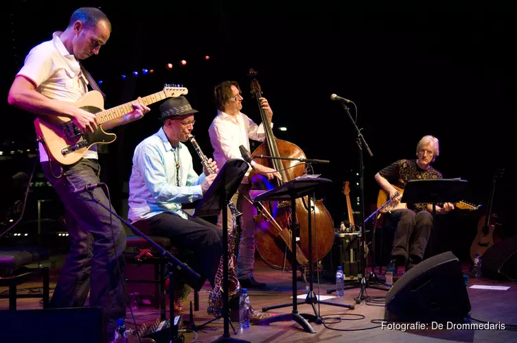 Gitaarsalon - Paul Berner met say the word in De Drom