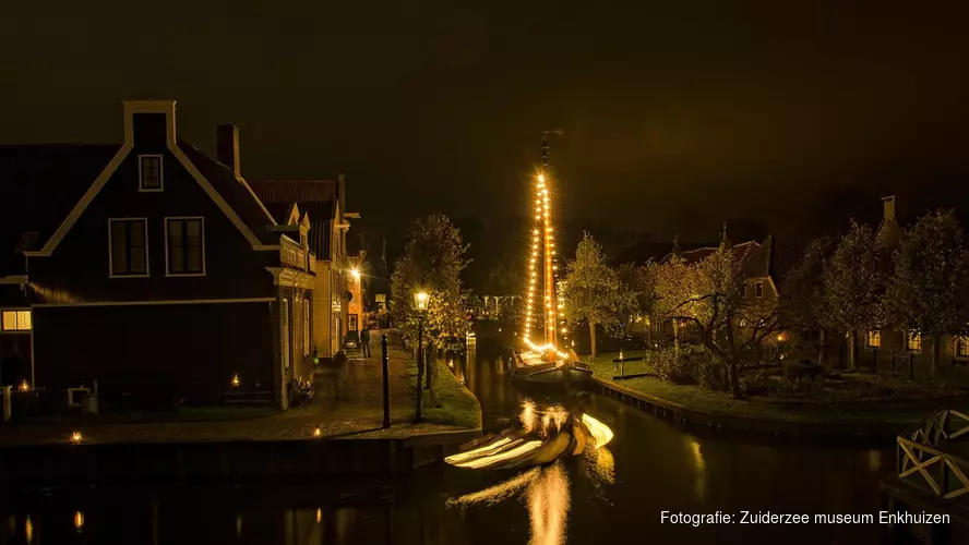 Sfeervolle afsluiting buitenseizoen met vuurwerkshow