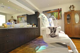 Beauty Salon Divera
