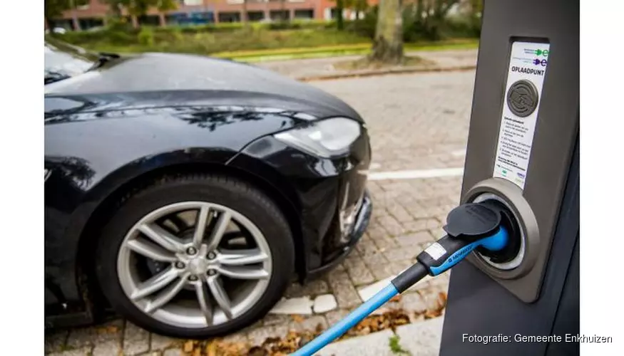 Elektrisch autorijden, hoe zit het met opladen?