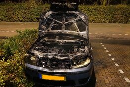 Auto in brand in Enkhuizen